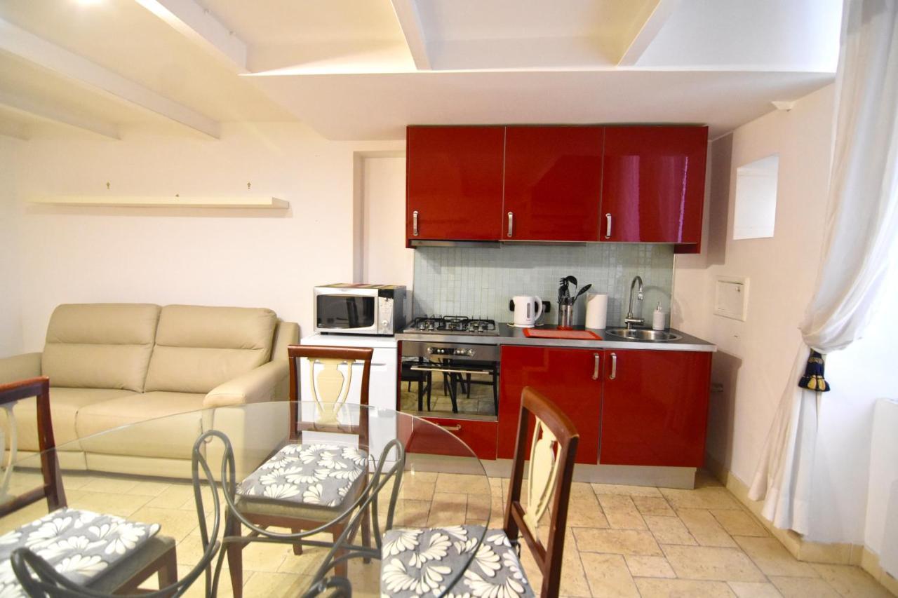 Casa Mya Apartment เนเปิลส์ ภายนอก รูปภาพ