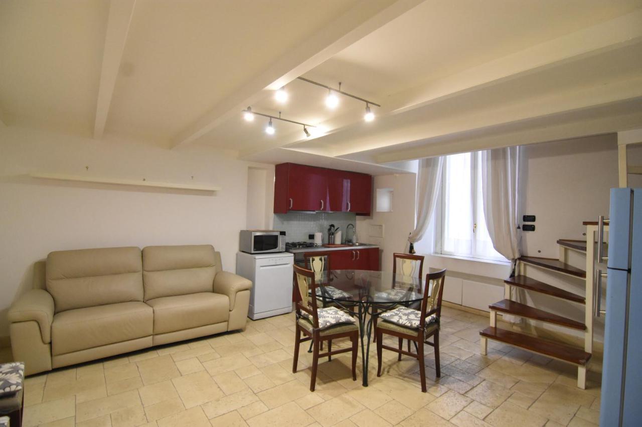 Casa Mya Apartment เนเปิลส์ ภายนอก รูปภาพ